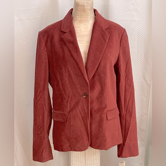 Elie Tahari Jackets & Blazers - Elie Tahari faux suede blazer in rust